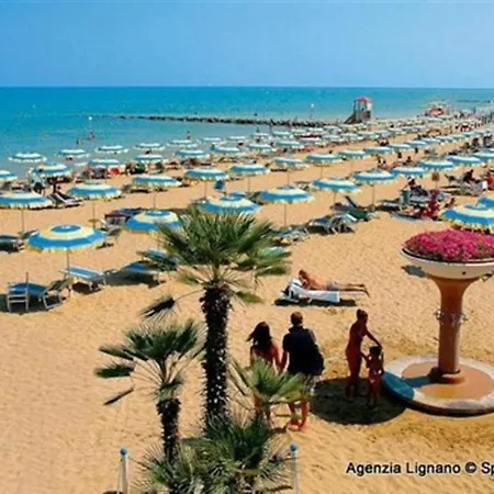 Grosse Nahe Strand Λινιάνο Σαμπιαντόρο